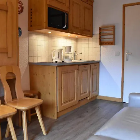Apartment Renove, Balcon Sud, A 50m Des Pistes - - Fr-1-180-35