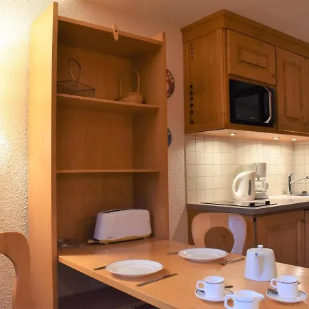 Renove, Balcon Sud, A 50m Des Pistes - - Fr-1-180-35 Apartment Meribel